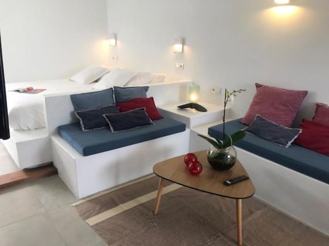 Acogedor Estudio Suite En Urbanizacion Tranquila Famara Exteriör bild