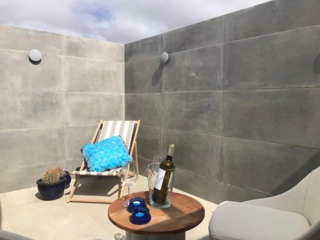 Acogedor Estudio Suite En Urbanizacion Tranquila Famara Exteriör bild