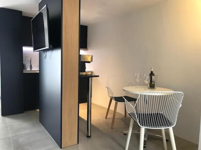 Acogedor Estudio Suite En Urbanizacion Tranquila Famara Exteriör bild